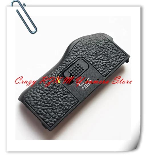 NUOVO A7R4 A7RIV A7R IV Lettore di schede di memoria SD Slot di copertura Coperchio in gomma Porta per Sony ILCE-7RM4 A7RM4 ILCE7RM4 A7R Mark 4 IV M4 Parte