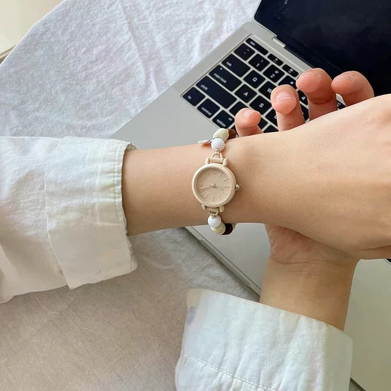Fashionable Vintage Ethnic Wristwatches for Women and Girls, Versatile Quartz watches braided with cute beads