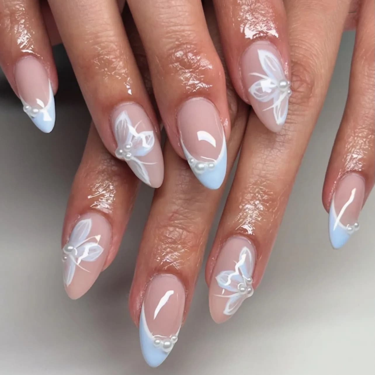 24 pezzi giallo floreale design francese stick sulle unghie semplice fresco corto ovale rimovibile manicure arte copertura completa unghie finte premere on