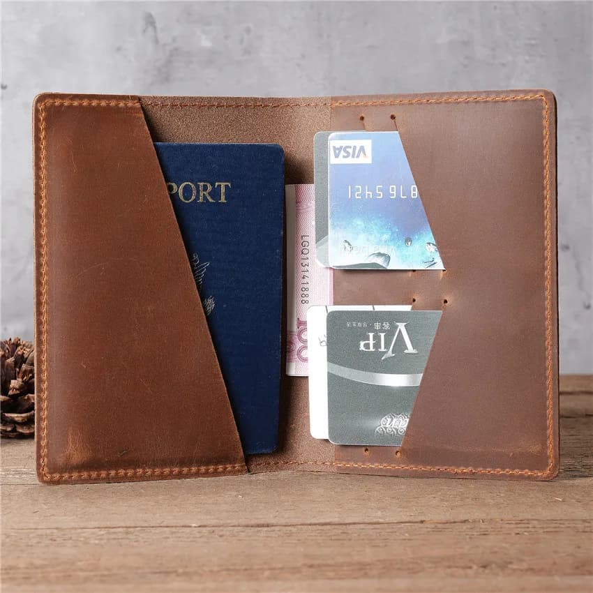 Porta passaporto in pelle di cavallo pazzo custodia a portafoglio per passaporto per uomo e donna protezione per Organizer per documenti di viaggio in pelle