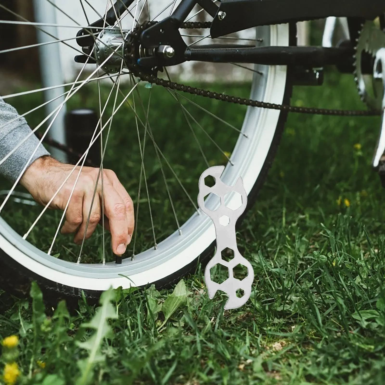 2 Pezzi Chiave Multifunzione per Raggi Bici, Strumento Riparazione Bici per Centratura Ruote, Regolazione Pedali, Moto, Scooter, Casa, Esterni