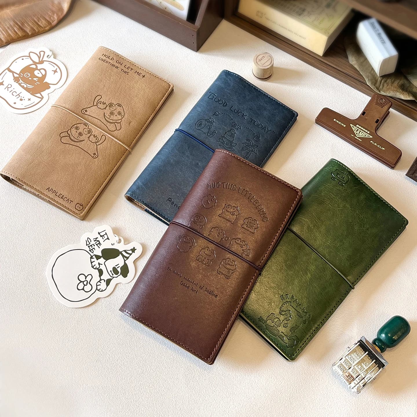 Taccuino Chaoyu Retro con Cinturino in Pelle, Agenda da Viaggio di Alta Qualità, Quaderno a Fogli Mobili