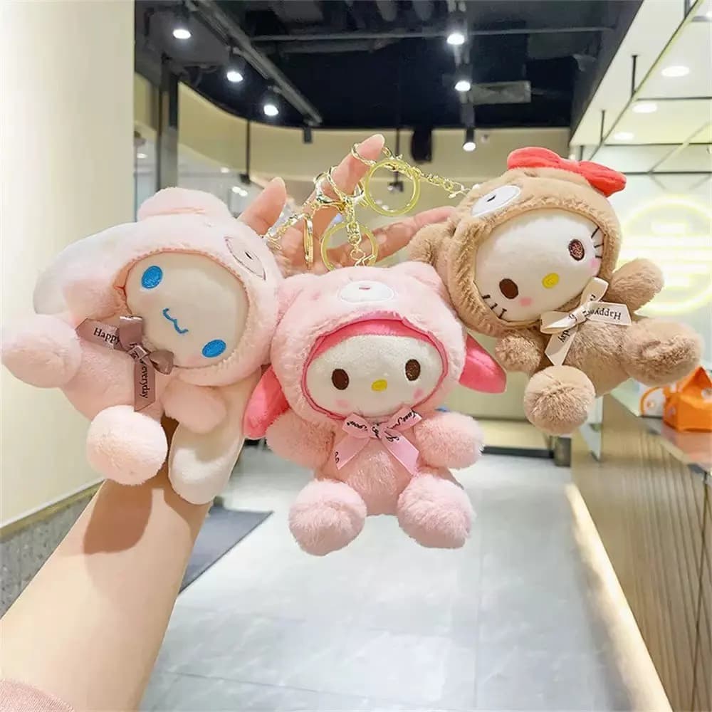 Portachiavi bambola di peluche Sanrio Hello Kitty Melody Cinnamoroll Pochacco Portachiavi carino Peluche per cartoni animati Accessori per borse Regali Giocattoli