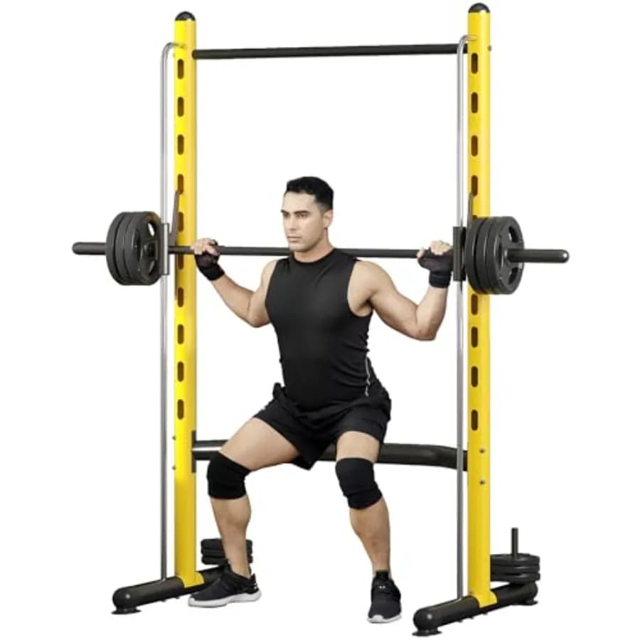 Rack per Squat Regolabile con Barra per Trazioni e Panca Multifunzione per Allenamento di Forza in Palestra Domestica, in Acciaio Nero
