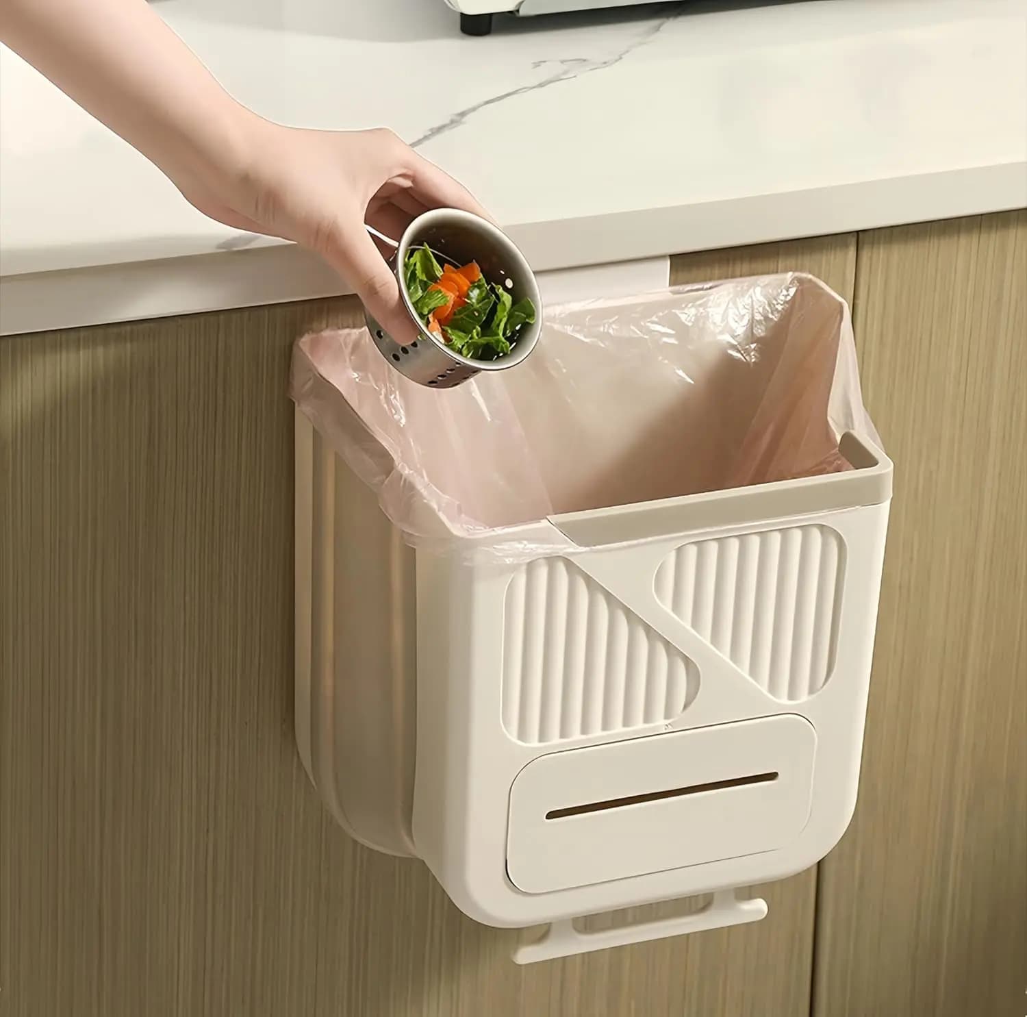 Cestino per Rifiuti Pieghevole da 2,1 Galloni per Cucina, Bagno, Auto - Bidone Salvaspazio Richiudibile, Bianco