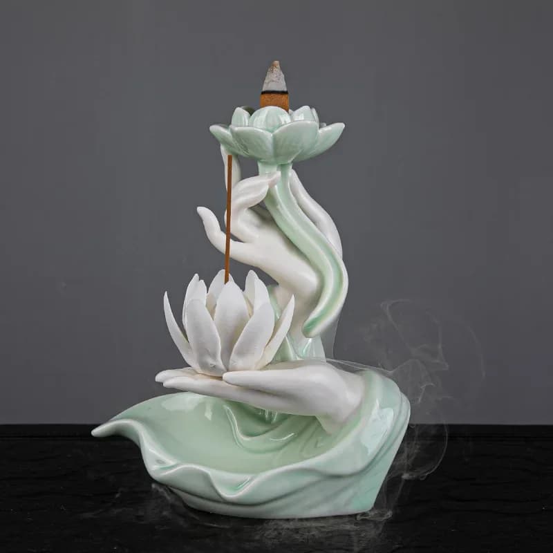 Nuovissimo Bruciatore di Incenso a Riflusso in Celadon, Fontana Antica a Forma di Loto per Bastoncini di Incenso, Decorazione Gotica, Stufa Zen al Bergamotto