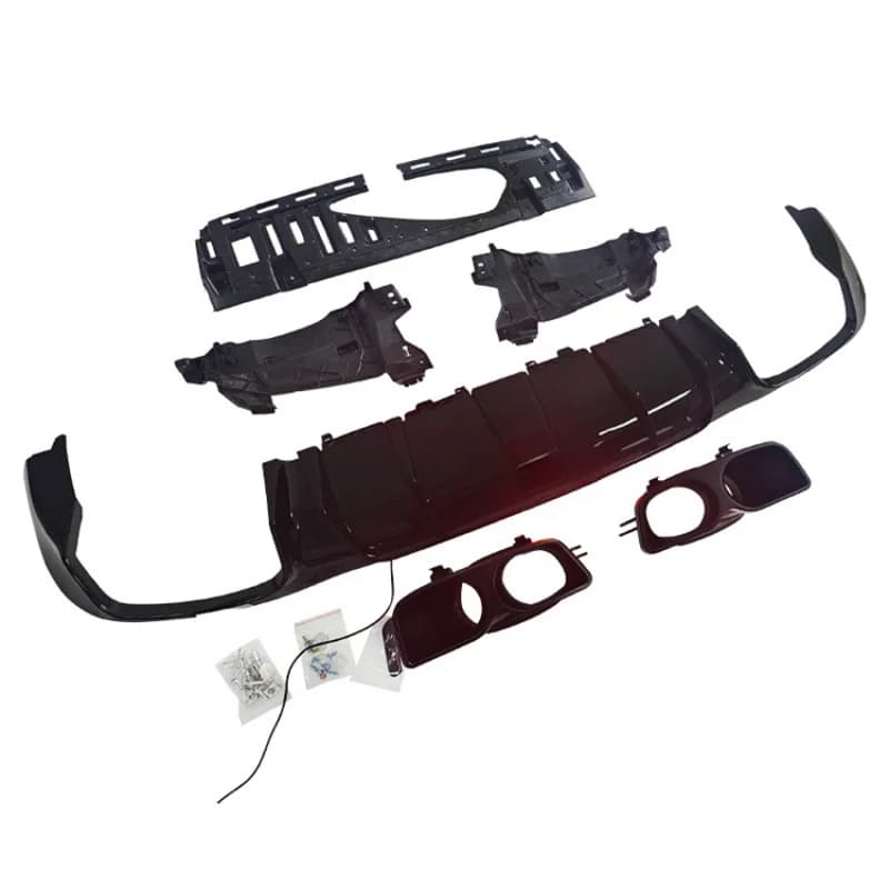 Accessori Auto: Diffusore Posteriore W213 con Terminali in Acciaio Inox per Classe E, Design di Fabbrica, Vendita Calda
