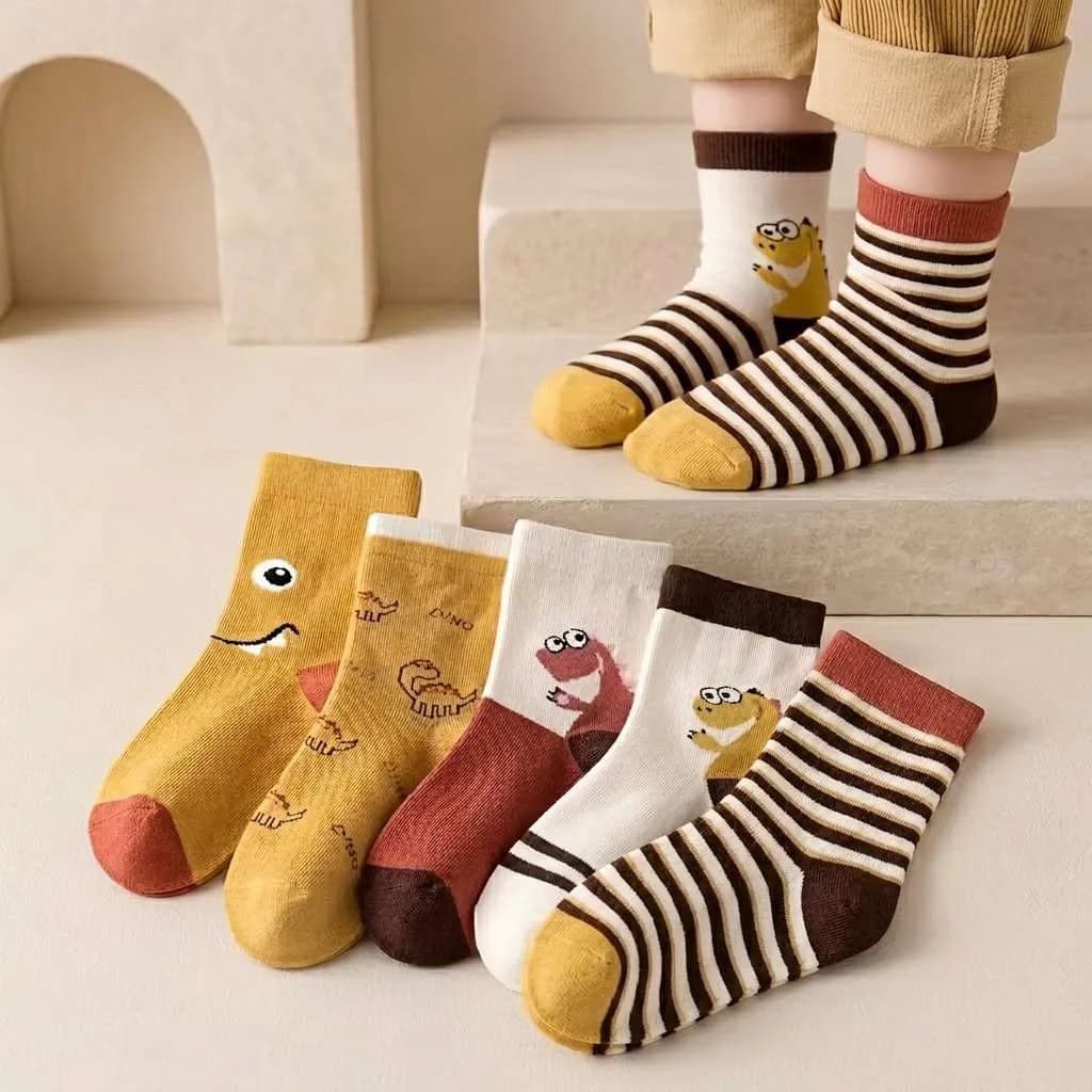 5 Pairs Boys Cartoon Dinosaur Socks – Comfortable Mid-Calf, Four Seasons Kids Socks