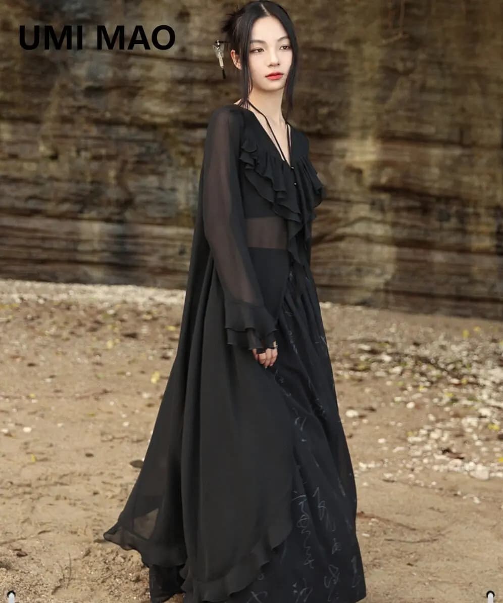 UMI MAO Dark Sweet Cool Cardigan Coat women's 2024 Summer Lace Design traspirante protezione solare giacca lunga in Chiffon