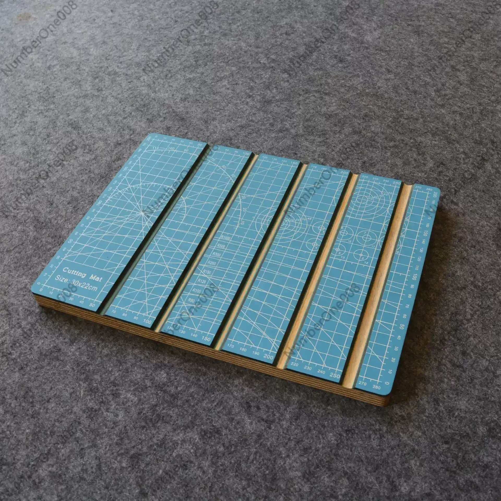 FAN DEER Tappetino per Taglio Pelle, Strumento Ausiliario Multifunzionale per Punzonatura e Modellatura, per Borse in Pelle Fai da Te e Manici Artigianali