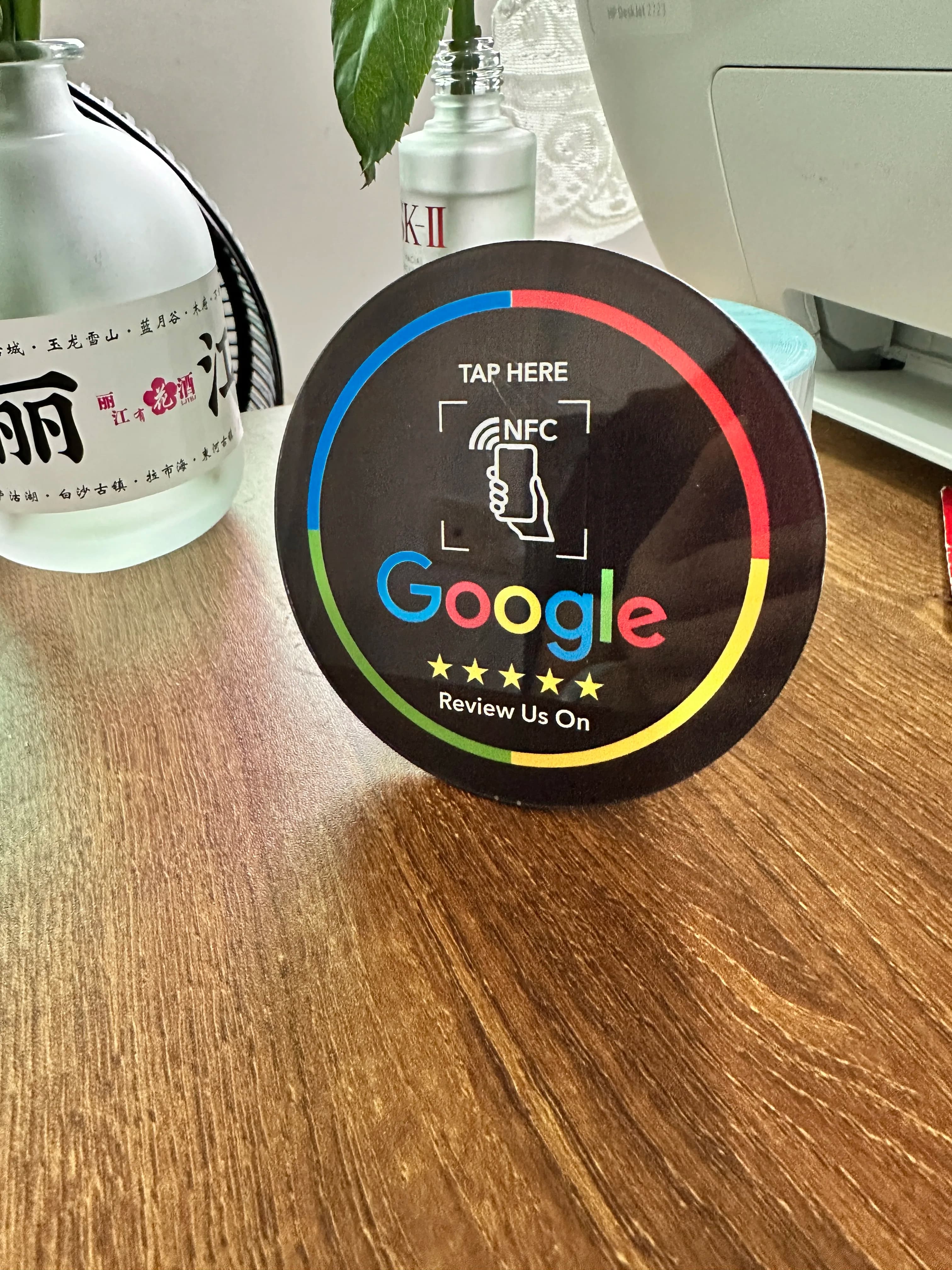 13.56Mhz programmabile Google Review Card NFC station table NFC Google recensioni display scheda di piegatura staffa di marca in piedi NFC213