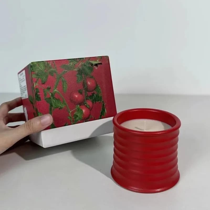 Serie di Prodotti con Fragranza di Foglie di Pomodoro, Candele Profumate, Confezione Regalo Vegetale