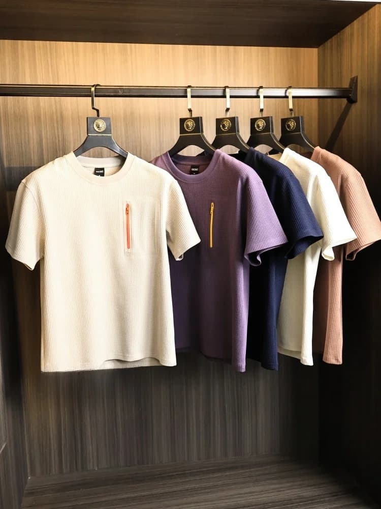 Men's round Neck Short Sleeve T-Shirt High Elasticity Quick Dry Moisture Wicking Summer Outdoor Sports Fashion Urban Style