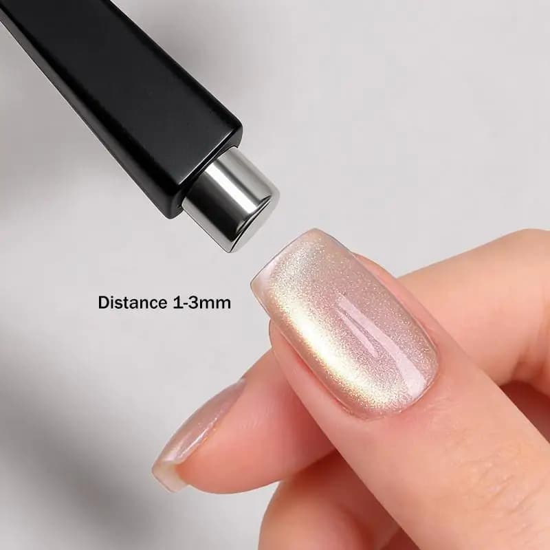 Penna Magnetica 8-in-1 per Unghie Effetto Occhio di Gatto, Strumento per Nail Art con Effetto Glitter