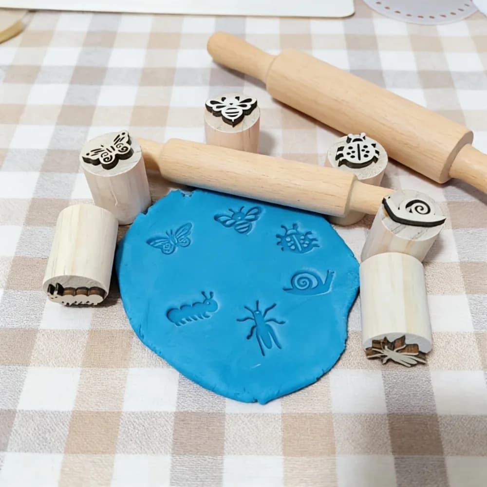 6Pcs Wooden Insect Stamps Set Ladybug Ant Grasshopper Fly Termite for Journal Planner Scrapbooking DIY Ceramic Clay Seals