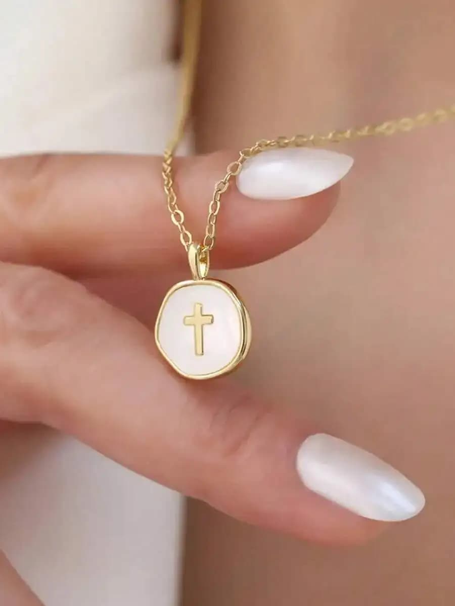 1pc Mini Cross Pendant Necklace - Elegant Minimalist Christian Jewelry Gift, Suitable For Women And Teenagers, Suitable For All