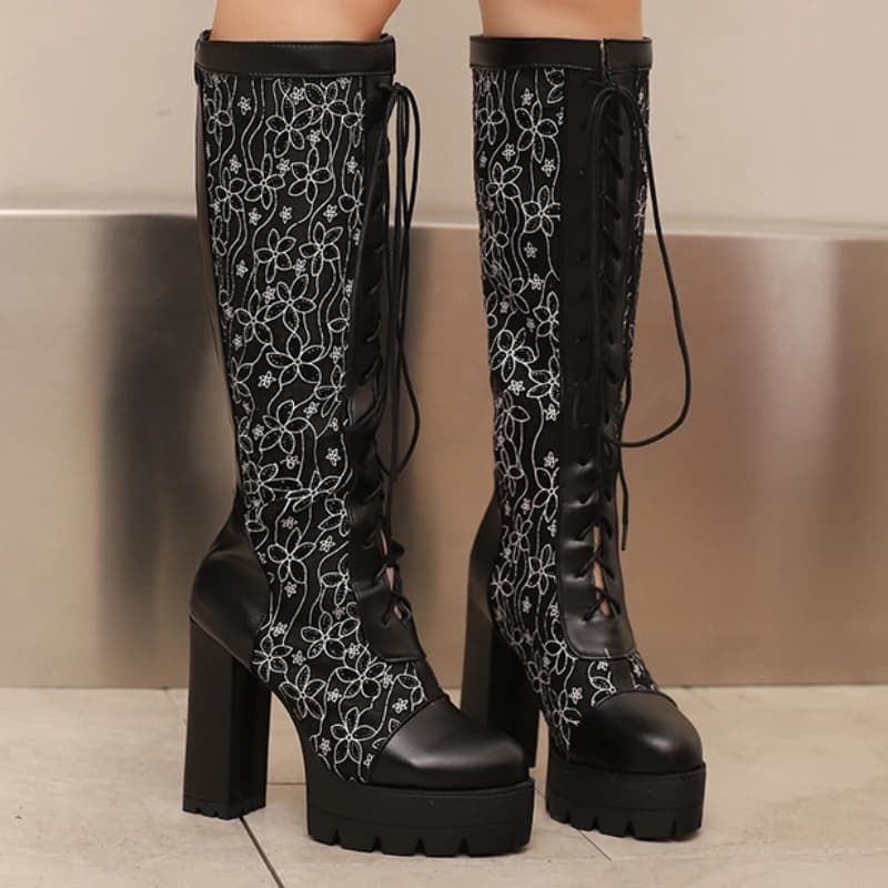 Stivali alti al ginocchio da donna in pizzo 2025 Scarpe estive Nero Bianco Blocco Tacchi alti Stivaletti lunghi Calzature da donna Scarpe di grandi dimensioni 45 48