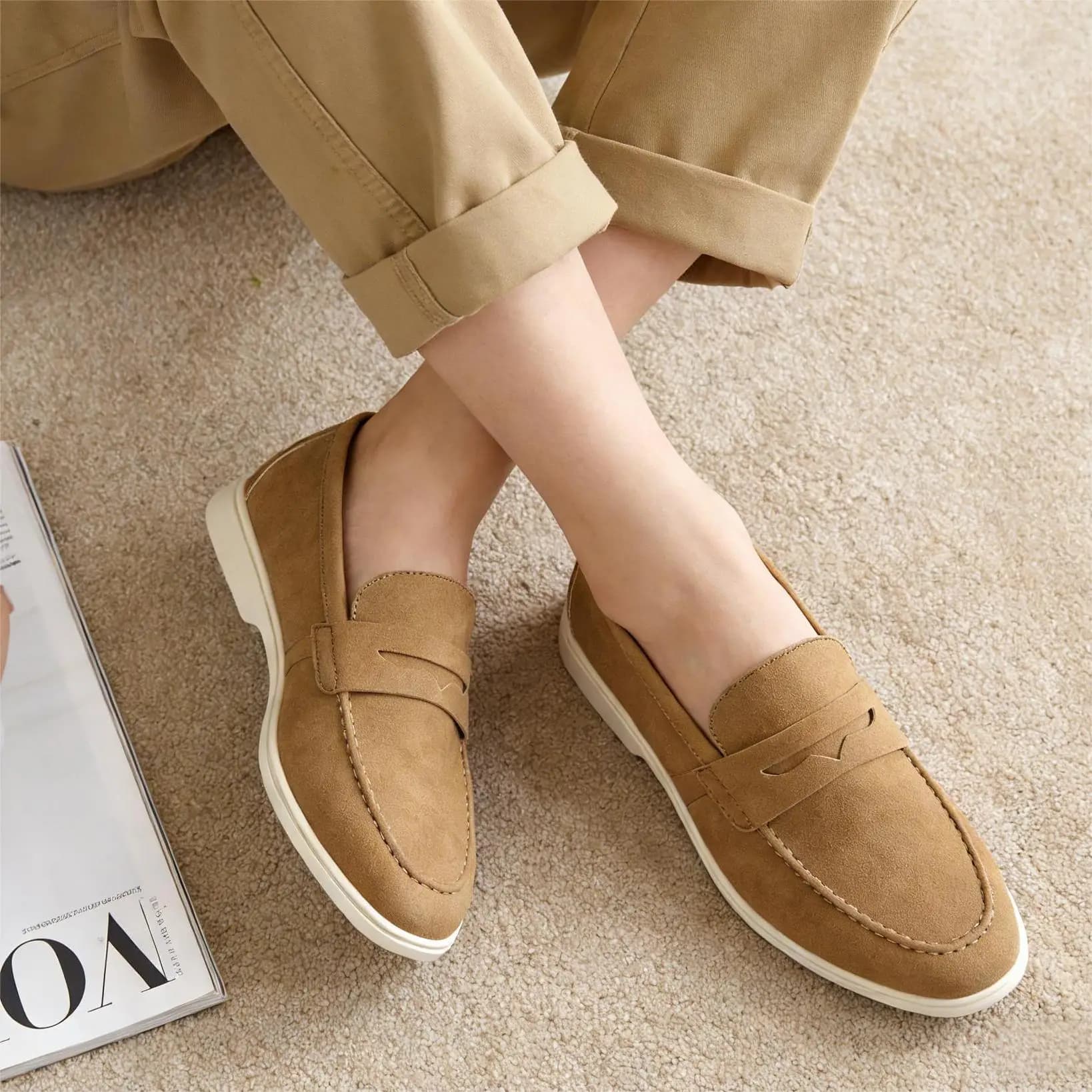 Mocassini traspiranti da uomo, scarpe casual comode e alla moda per l'estate, sneakers slip-on