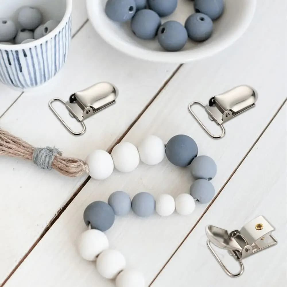 10 pezzi NUOVO porta ciuccio multifunzionale clip per bavaglino antiruggine fai da te clip in metallo antiscivolo accessori per passeggino