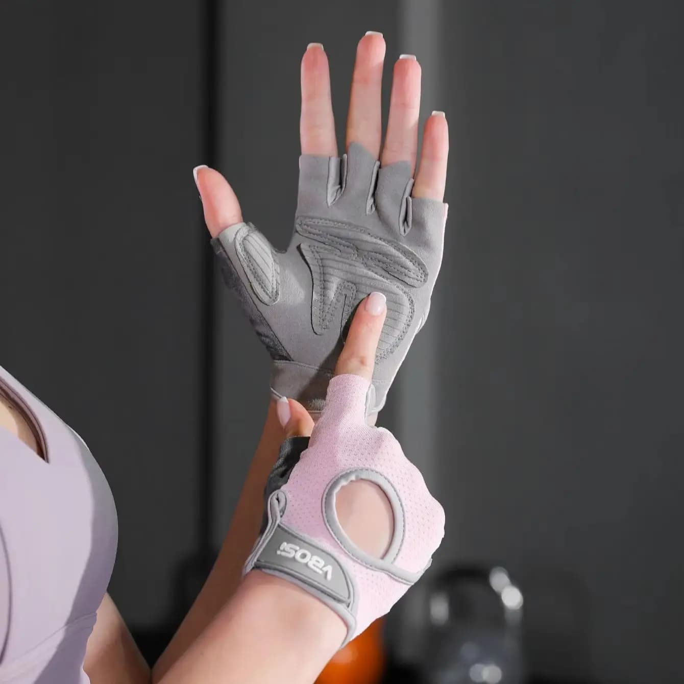 VBOSi Adjustable Anti-slip Breathable Super Lightweight Cycling Weight Lifting Training Gloves