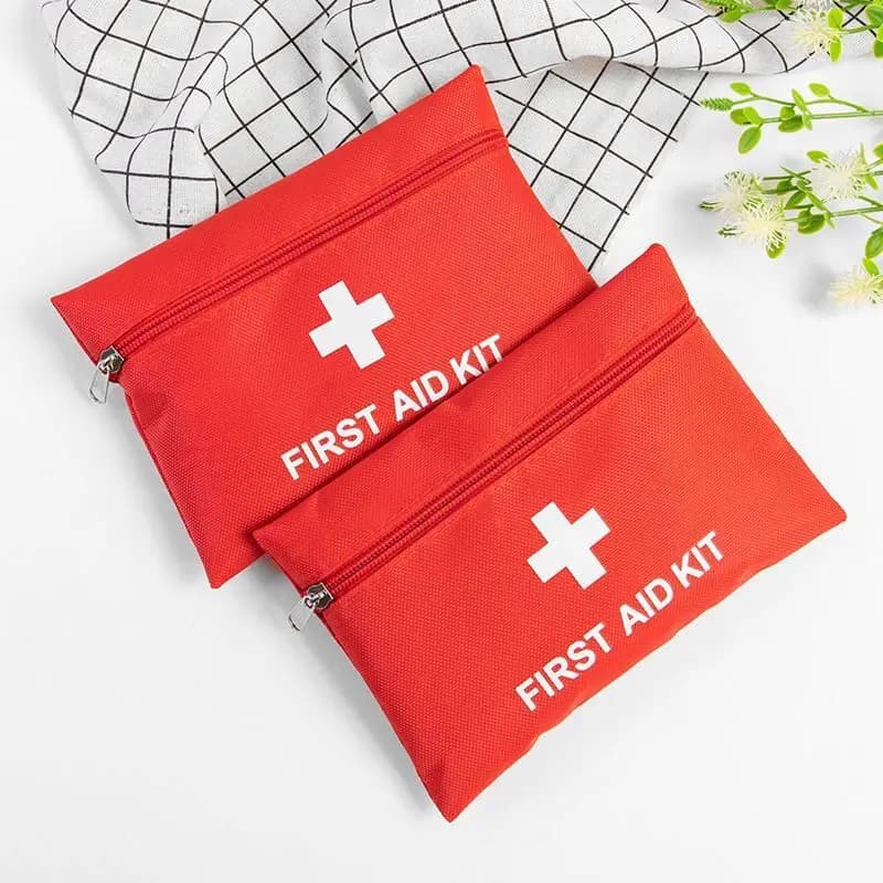 Kit di emergenza da viaggio per campeggio all'aperto per la pesca Trattamento medico familiare Borsa di pronto soccorso portatile impermeabile Custodia per kit di emergenza