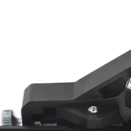 3D Fletching Jig for Arrows Compatible with Vanes and Feathers Ensures Accurate Shaft Placement for Improved Accuracy