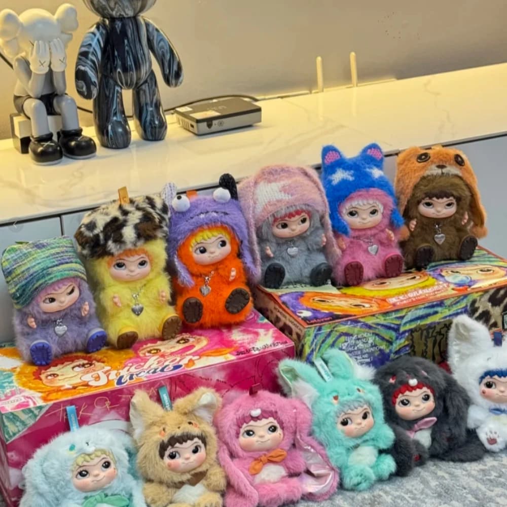 Wakuku Fuzzy Trendy Fun Party Blind Box, Action Figure Wakuku, Mystery Box, Borsa a Sorpresa con Bambola Carina, Ciondolo per Borsa, Regalo, Nuovo Giocattolo! !
