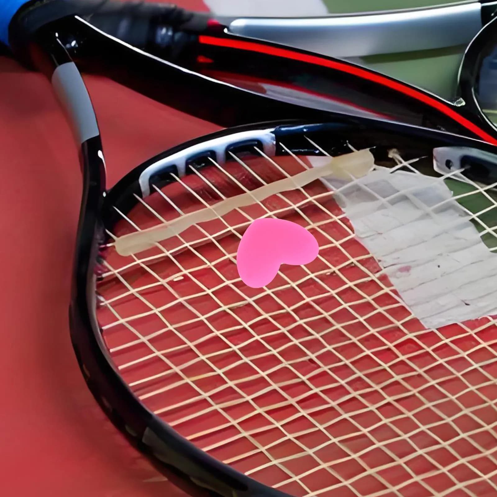 6 Pezzi Antivibranti per Racchette da Tennis in Silicone, Design a Cuore, Facile Installazione, Migliorano la Consistenza del Colpo, Adattamento Universale