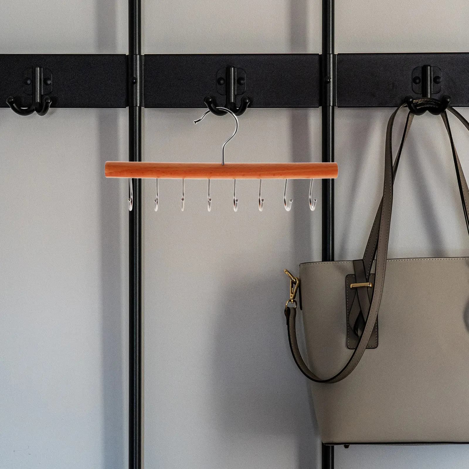 Multifunctional Organizer in Wood for Belts and Ties, Multipli Hooks for Scarves, Pants, Bags, Space Organizer for Armadio
