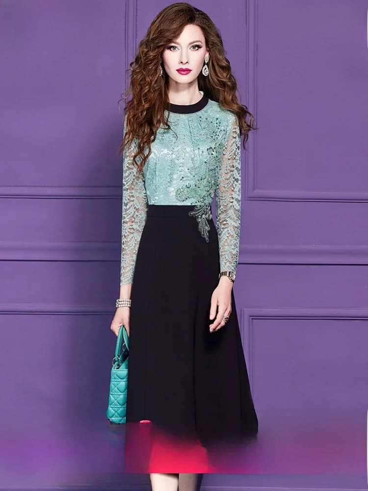 Elegante Abito a Vita Alta Linea A Verde con Inserti in Pizzo Effetto Due Pezzi, Vestito Primaverile da Donna in Fibra di Poliestere, Stile Classico e Raffinato