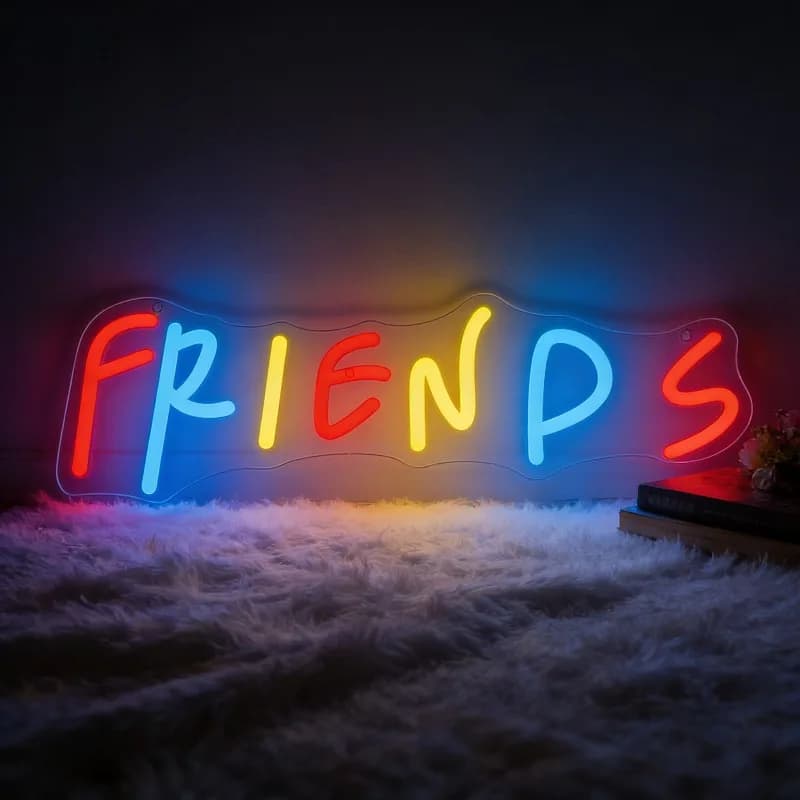Insegna Luminosa LED 'Friends', Luce Notturna Ricaricabile USB, Lampada Decorativa con Colori Sfumati per Camera da Letto, Soggiorno, Dormitorio, Regalo