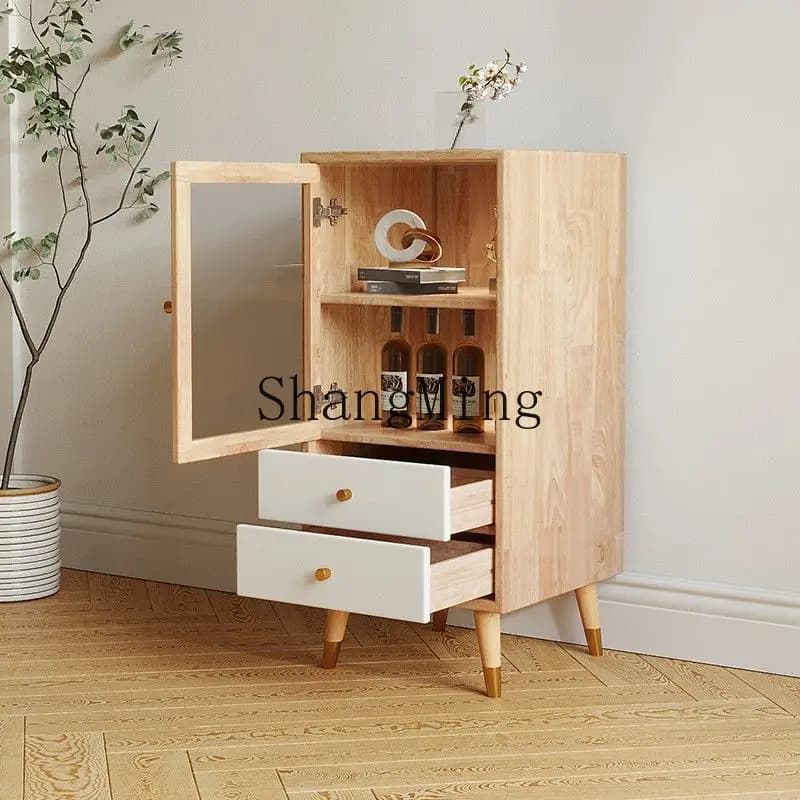 Porta in legno massello con vetro temperato per cantina vini, divisorio angolare a parete, rosso e bianco, per ristorante moderno e semplice.