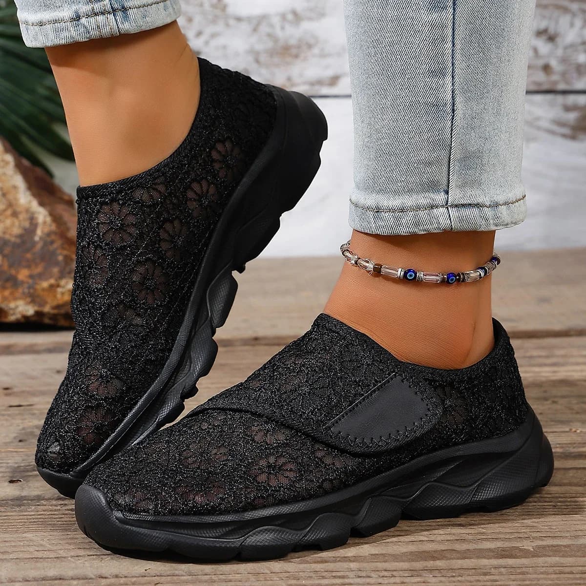 Scarpe da ginnastica da donna Scarpe leggere e traspiranti per donna Comode per passeggiate all'aperto Nero Bianco Zapatillas Mujer Taglia 36-42