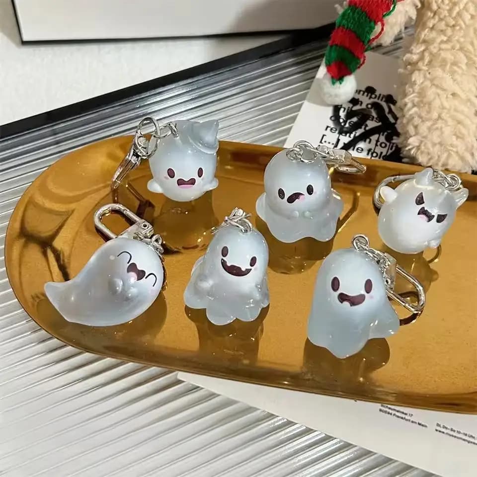 Portachiavi Fantasma in Gelatina di Halloween, Ciondolo Elfo Tridimensionale Cartoon che si Illumina al Buio, Accessorio per Zaino per Coppie e Migliori Amici