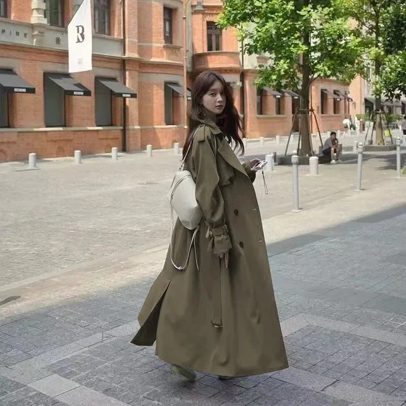 2025 Trench allentato Lunghezza midi Moda coreana Elegante kaki Nero Giacca a vento da donna Cappotto Casual Doppio petto Top