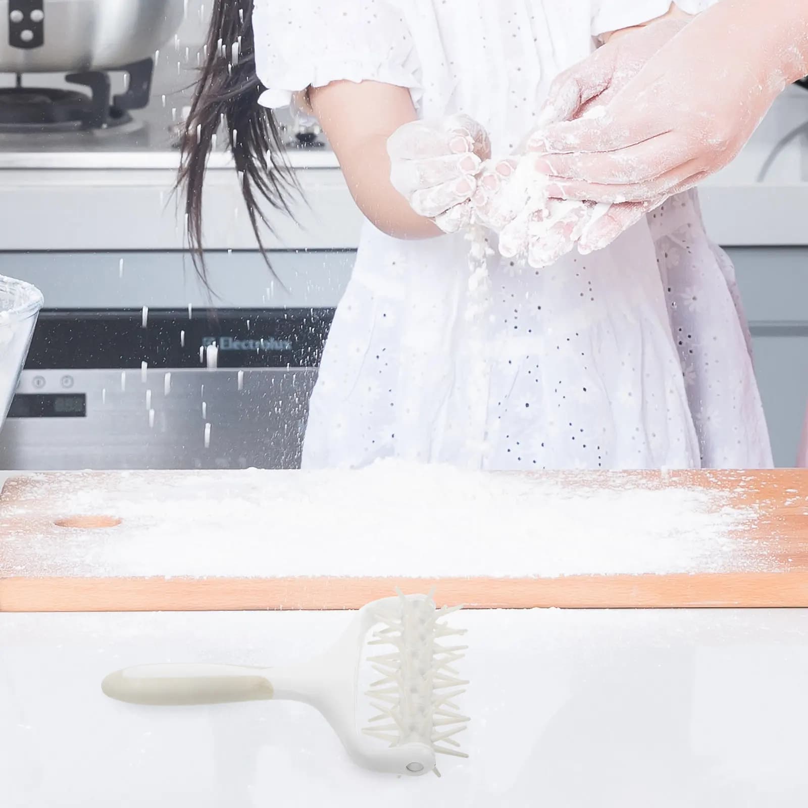 Rullo Professionale per Impasto Pizza con Design a Punte per Perforazione Uniforme, Ideale per Crosta Pizza, Crostate e Pasticceria
