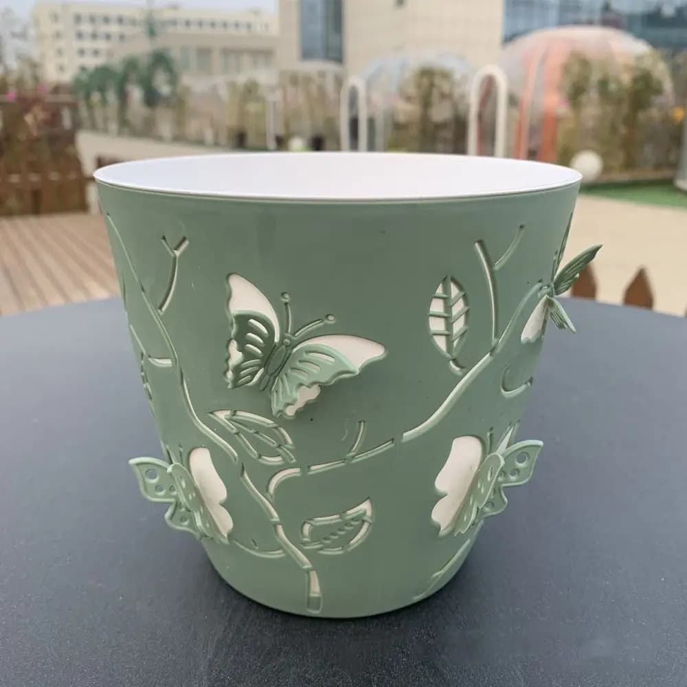 Art Potted Plants 3D Cartoon Butterfly Relief Flowerpot Plastic Colored Succulent Flower Pot Self-suction Plant Planter Garden