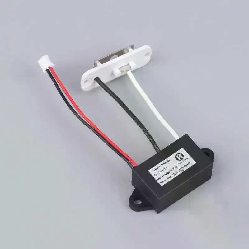 Purificatore d'aria 5V, generatore di ozono, ionizzatore, deodorante per eliminare gli odori di muffa per auto, frigorifero, scarpiera, WC