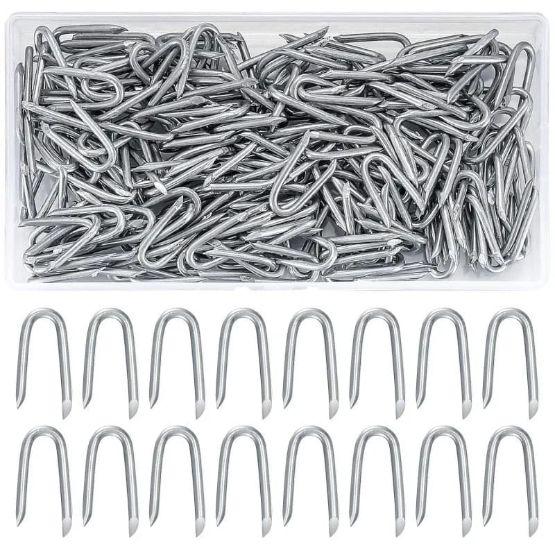 250PCS Robust and Durable Heavy-Duty Fence Staples/U-Shaped Fastening Devices for Use with Woven Wire Fence Panels.