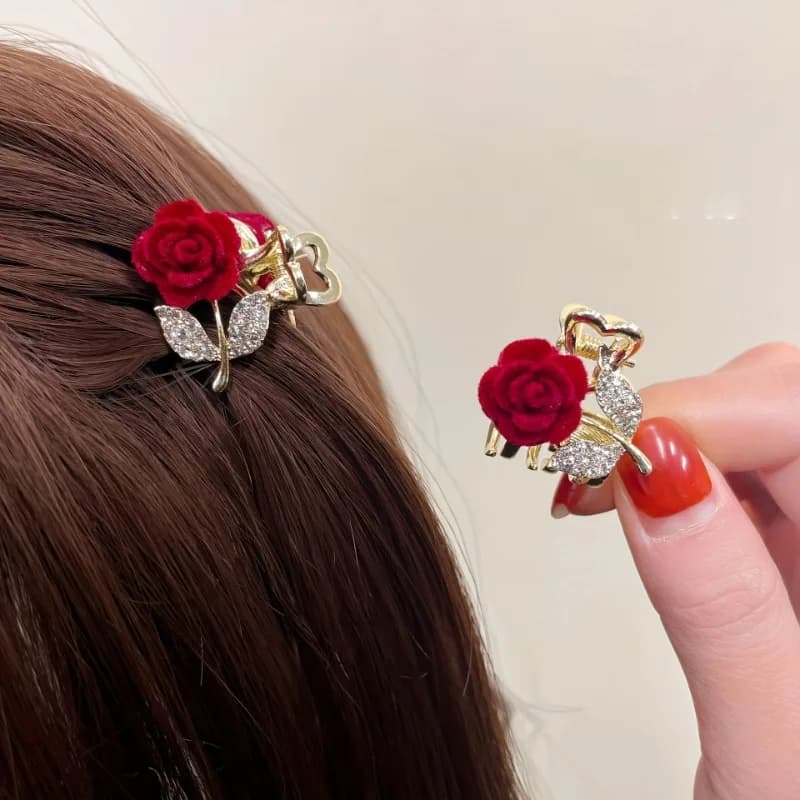 Red pink hair clip for girls, vintage style resin hair accessory, suitable for everyday use by women, for carnival