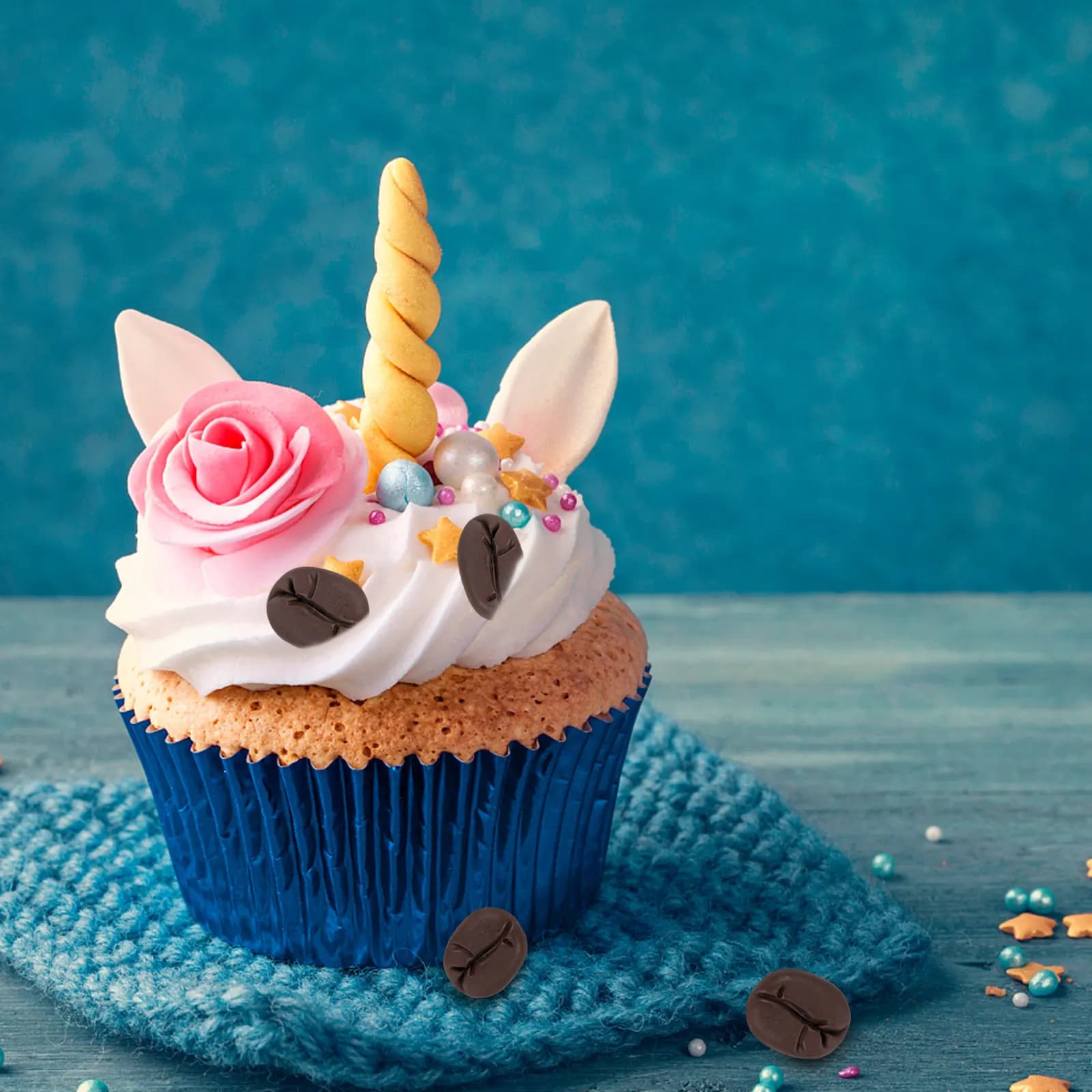50 Pezzi di Finti Chicchi di Caffè Realistici in Resina Premium, Cibo Finto per Decorazioni di Pasticcerie, Oggetto Scenico per Foto di Matrimoni, Gioco di Ruolo in Cucina