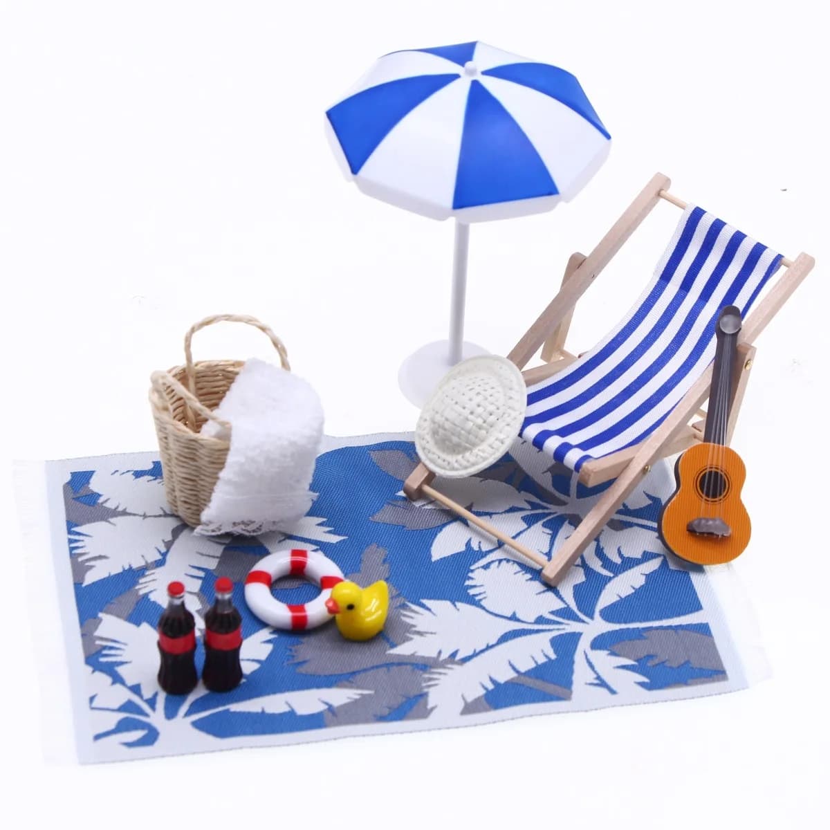 Prank Pouch Cola & Mini Beach Scene Accessories for Dollhouse BJD - Resin Novelty Set, Funny Gift & Miniature Decor