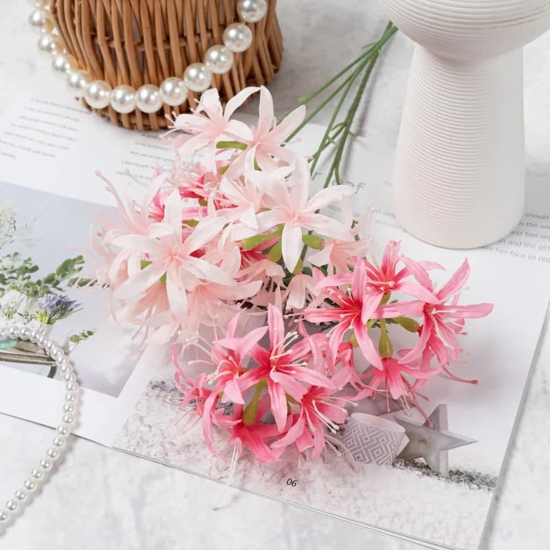 12pcs Silk Fake Flowers Artificial Blue 3 Froks Red Spider Lily Branch Bedroom Decoration Simulation Green Plant Floral
