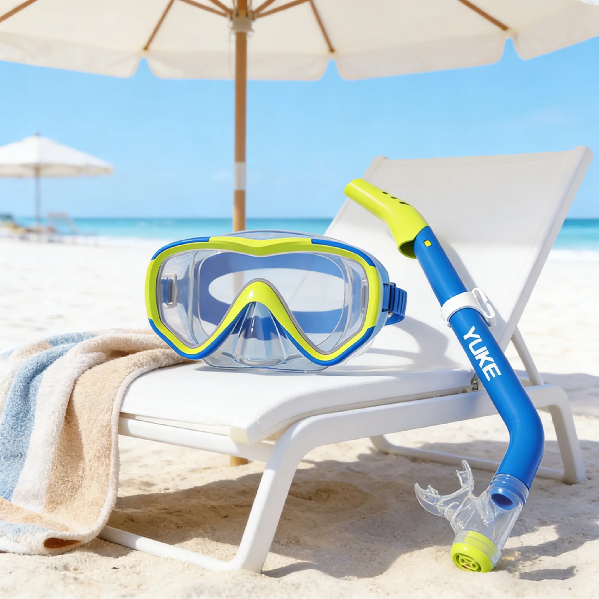 Children's Swimwear Set With Mouthpiece, Semi-Secca Underwater Mask for Boys and Girls, Snorkeling Equipment Waterproof