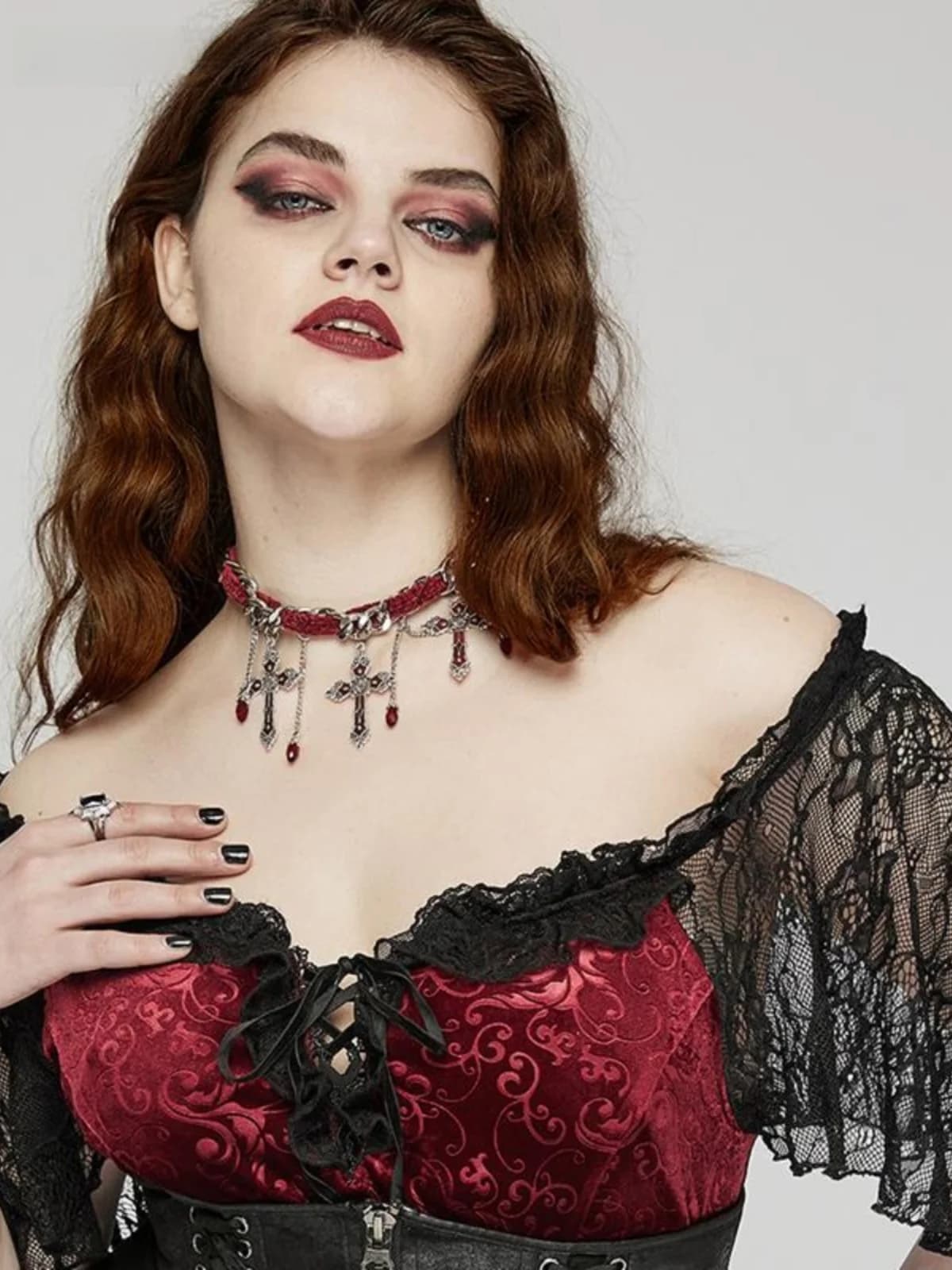 Collana Gotica Revival da Donna Slim Fit con Croce PUNK RAVE - Elegante Accessorio Moda per Outfit di Stile