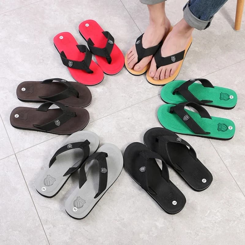 New Men Flip Flops Beach Sandals Non-slip Casual Flat Shoes Slippers Indoor House Shoes Men Outdoor Slides Pantoufle Homme