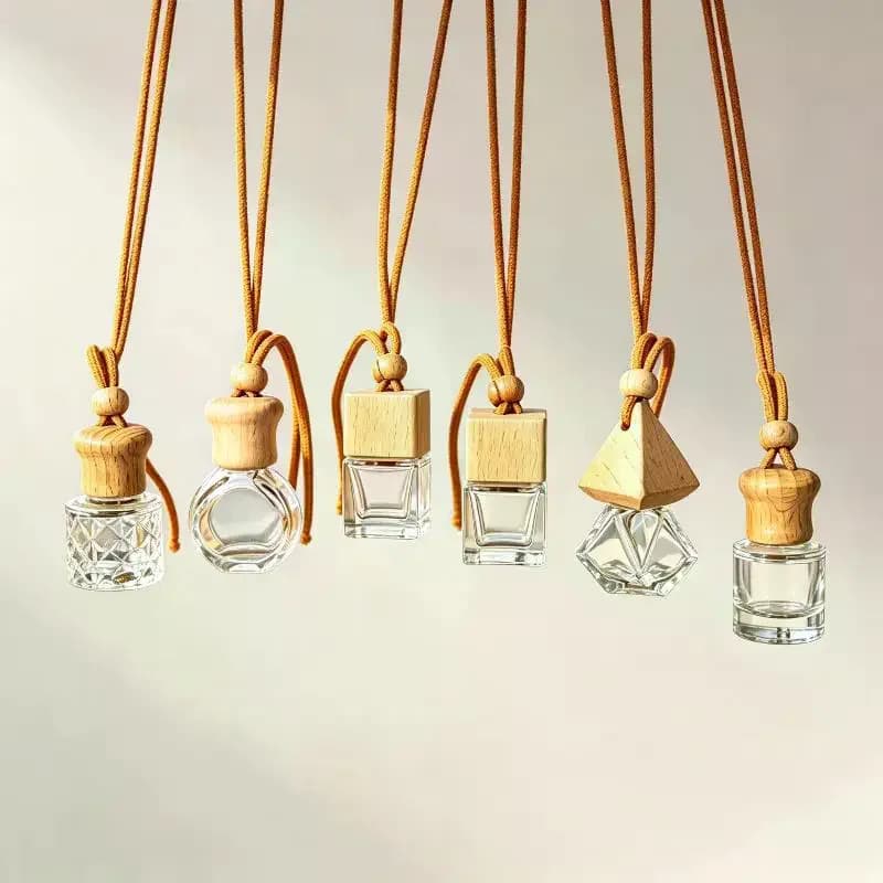 Empty Car Diffuser Bottles Hanging Clear Glass Natural Wooden Lids For Car Interior Decor DIY Aromatherapy Use