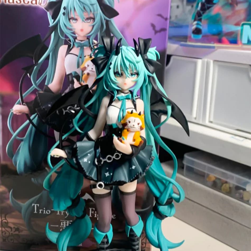 19 CM Anime Hatsune Miku Piccolo diavolo procione Kawaii Action Figure PVC Modello di bambola Giocattoli Decorazione del desktop Regali di festa In magazzino