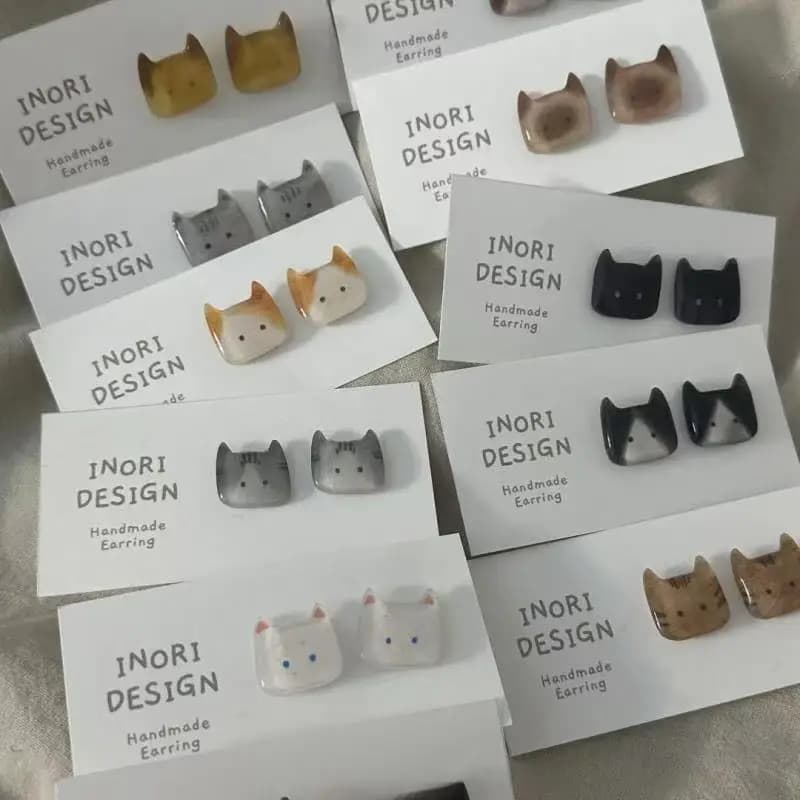 1 paio di orecchini minimalisti a forma di gatto, gioielli alla moda e carini, regalo ideale per le donne da indossare tutti i giorni e per le feste