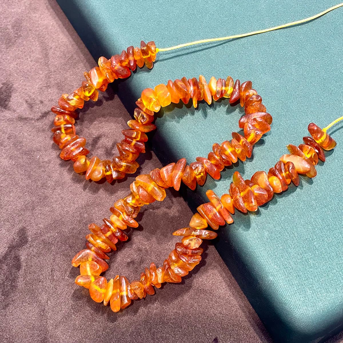 Natural Amber “Hua Po” Free-Form Chipped Stone Bead3x14mm for Women Gift Jewelry Make Supplies DIY Necklace Earrings Accessories